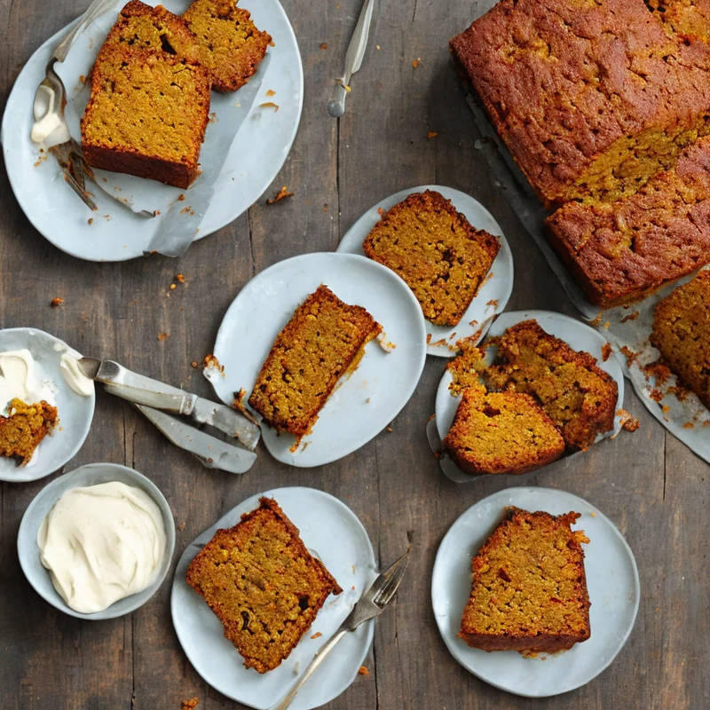 Squash kage - Illustration - kan være AI genereret og afvige fra opskriften