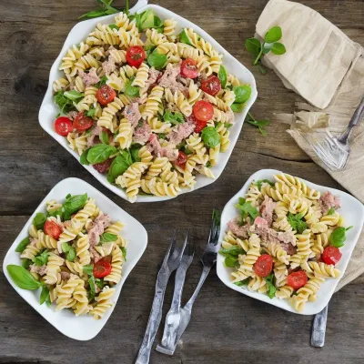Pastasalat med tunfisk