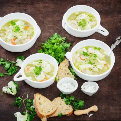 Hvidkålssuppe