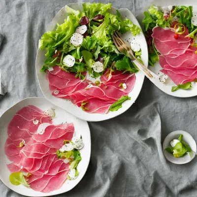 Salatskåle med carpaccio